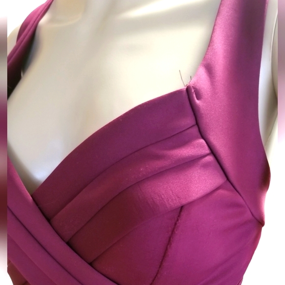 Emerald Sundae Front Crossover Scuba Gown - Picture 5 of 11